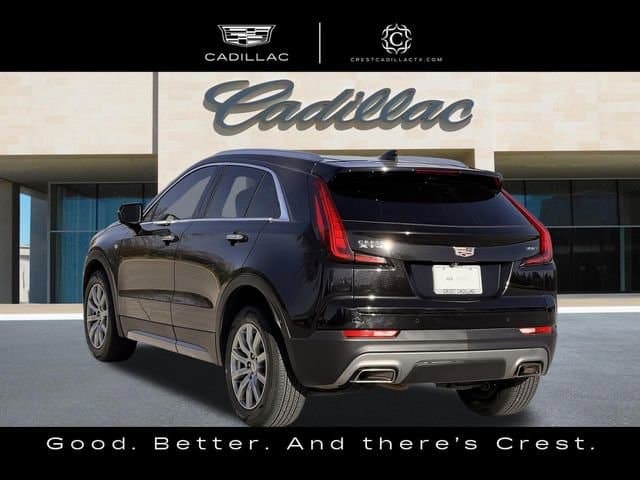 CADILLAC-XT4-8