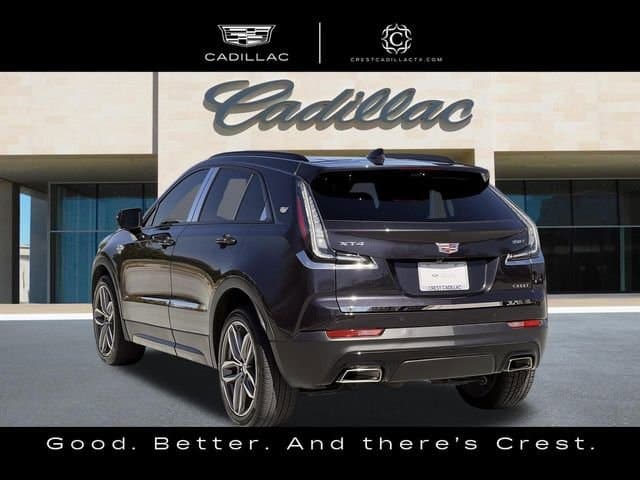 CADILLAC-XT4-8