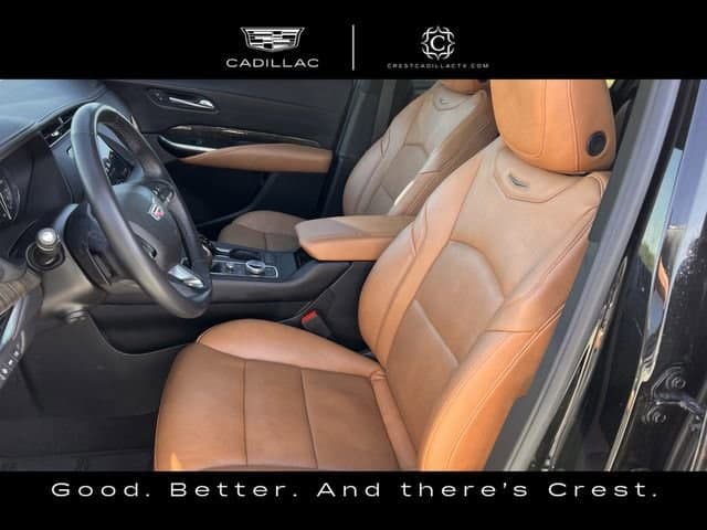 CADILLAC-XT4-24