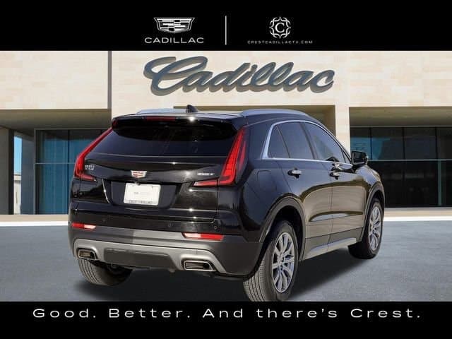 CADILLAC-XT4-1